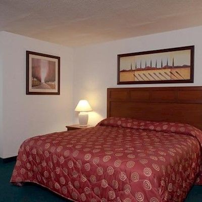Midtown Motel 2*