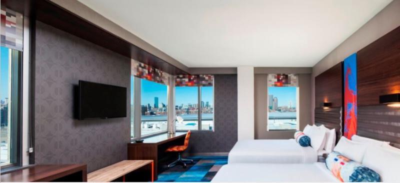 Aloft Seaport District 4* Boston
