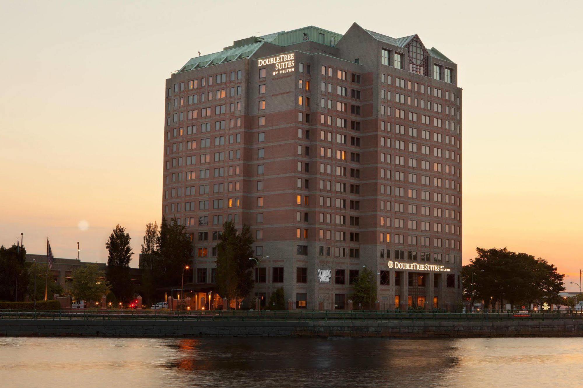 Doubletree By Hilton - Cambridge Hotel 4*