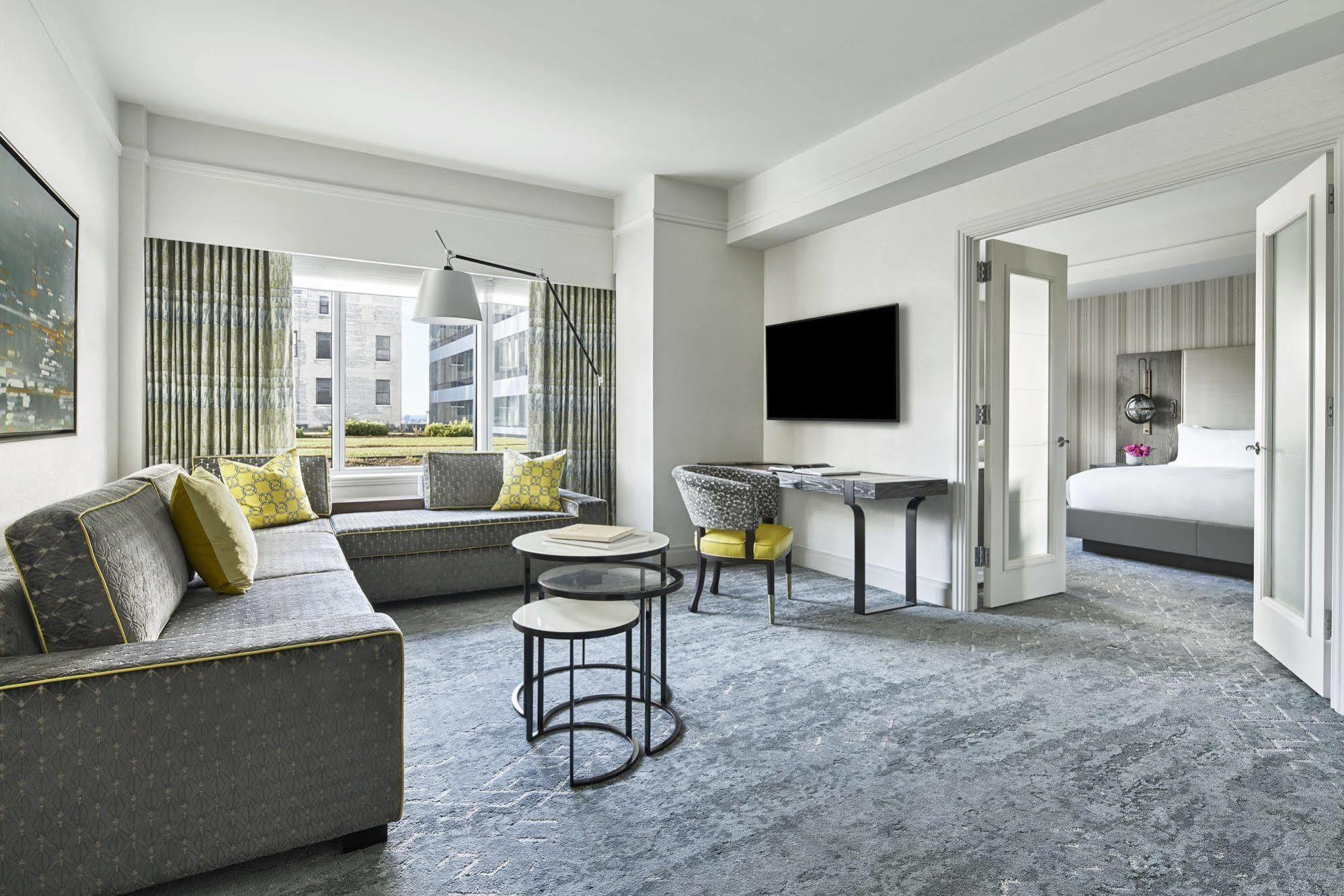 The Ritz-carlton, Hotel Boston