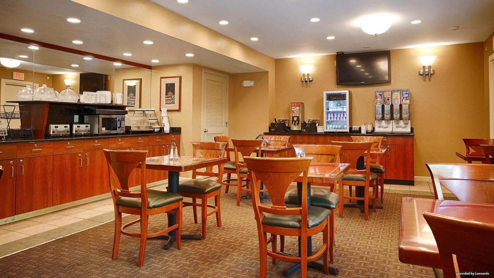 Hotel Boston 2*