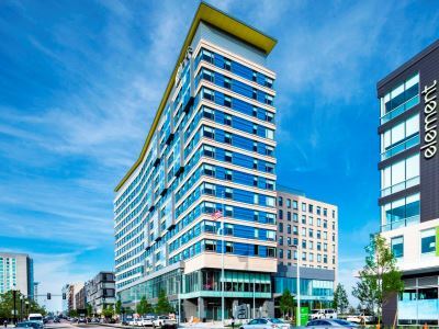 Aloft Seaport District 4*