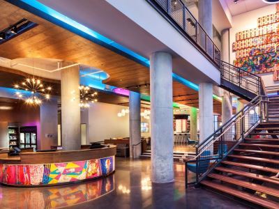 Aloft Seaport District 4*