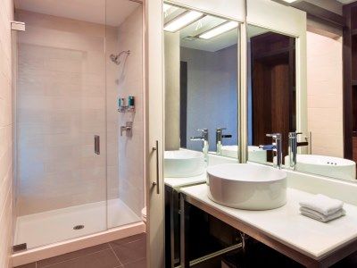 Aloft Seaport District Boston