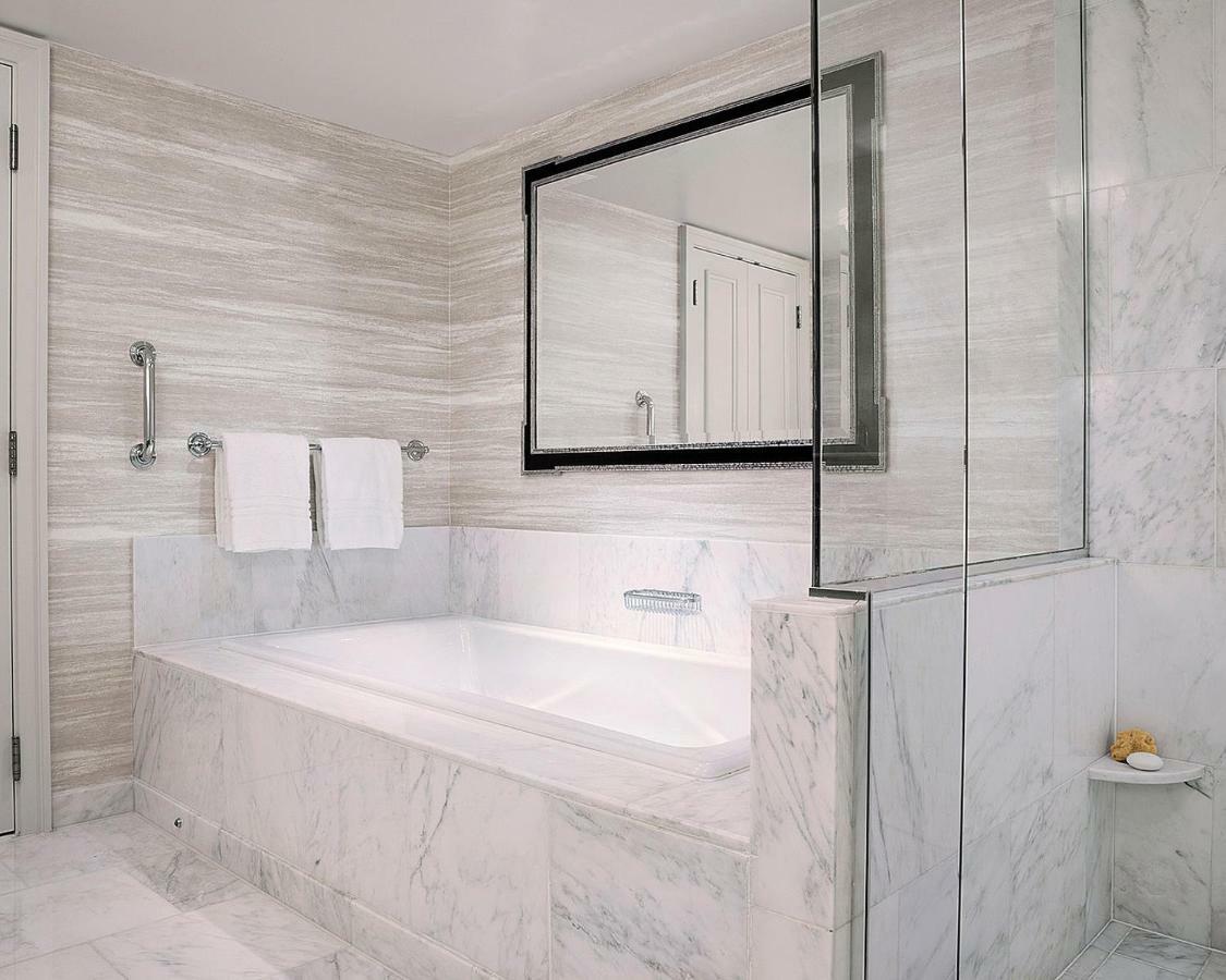 Four Seasons 5*