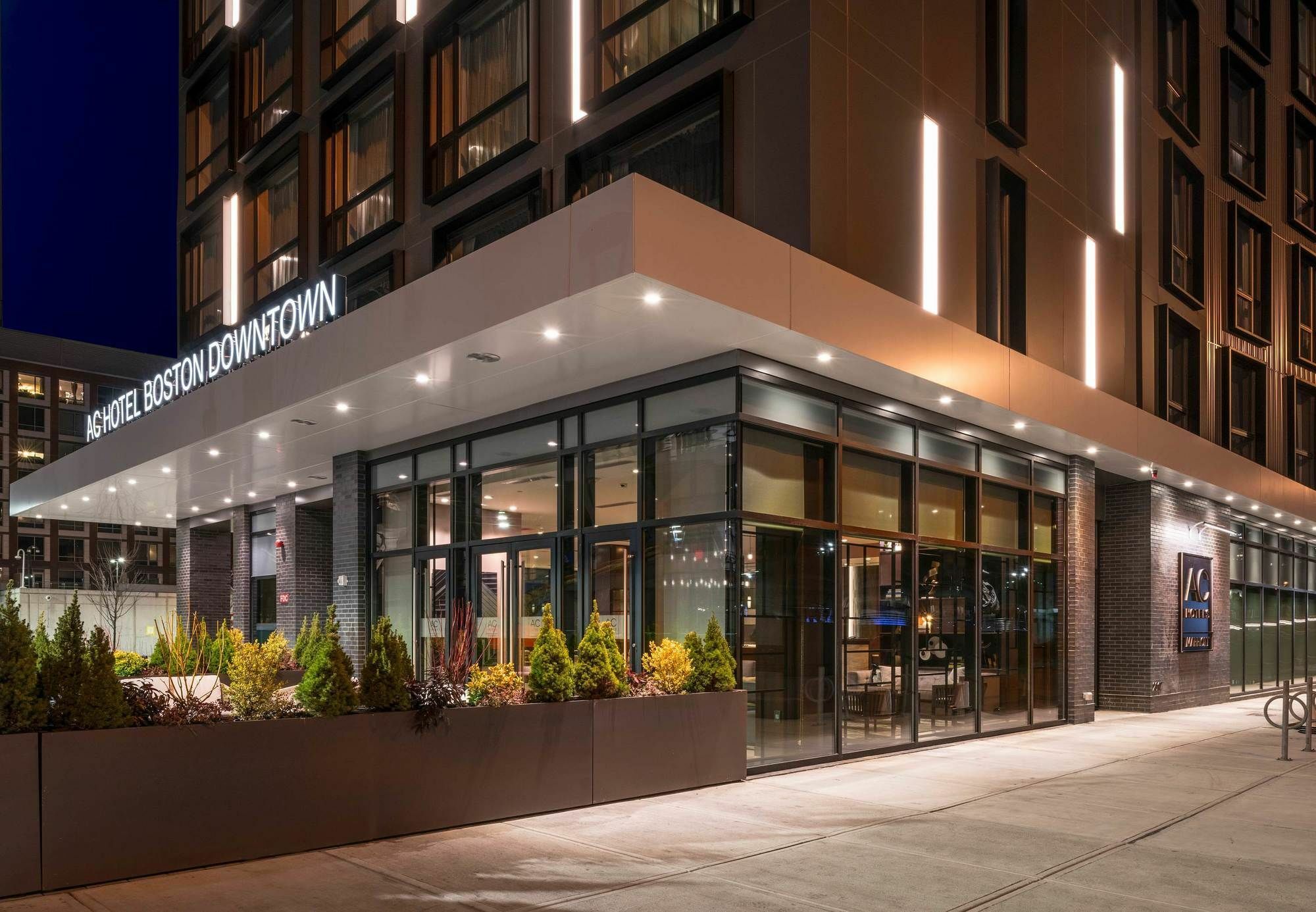 Hotel Ac By Marriott Downtown 4*