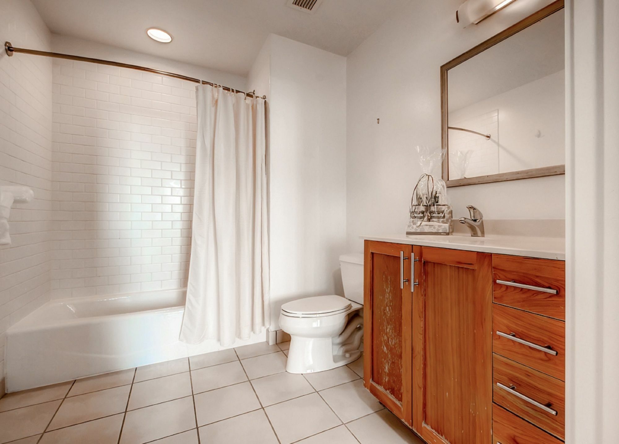 Global Luxury At West End Apartment Boston